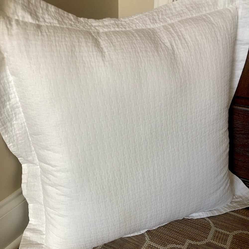White Euro Sham